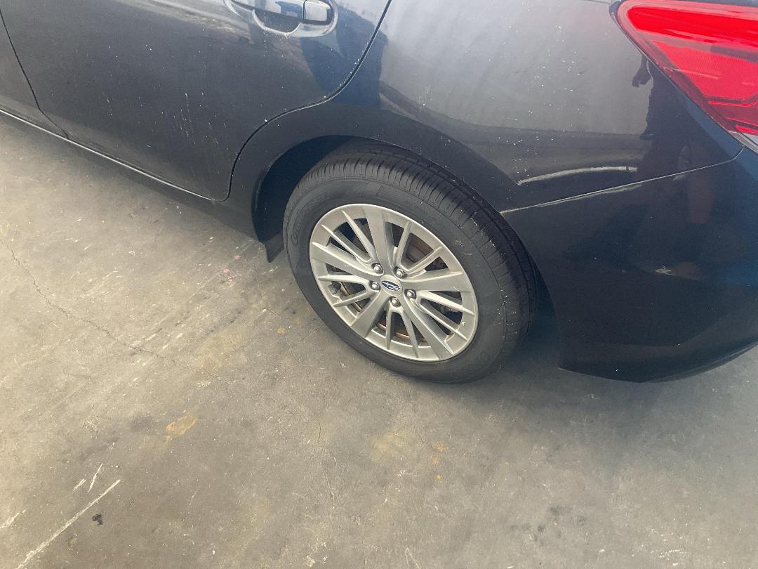 Photo '10' of Subaru Impreza Photo '10' of Subaru Impreza