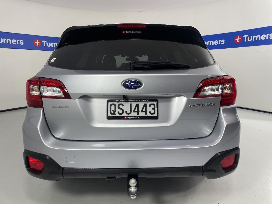 Photo '6' of Subaru Outback Photo '6' of Subaru Outback