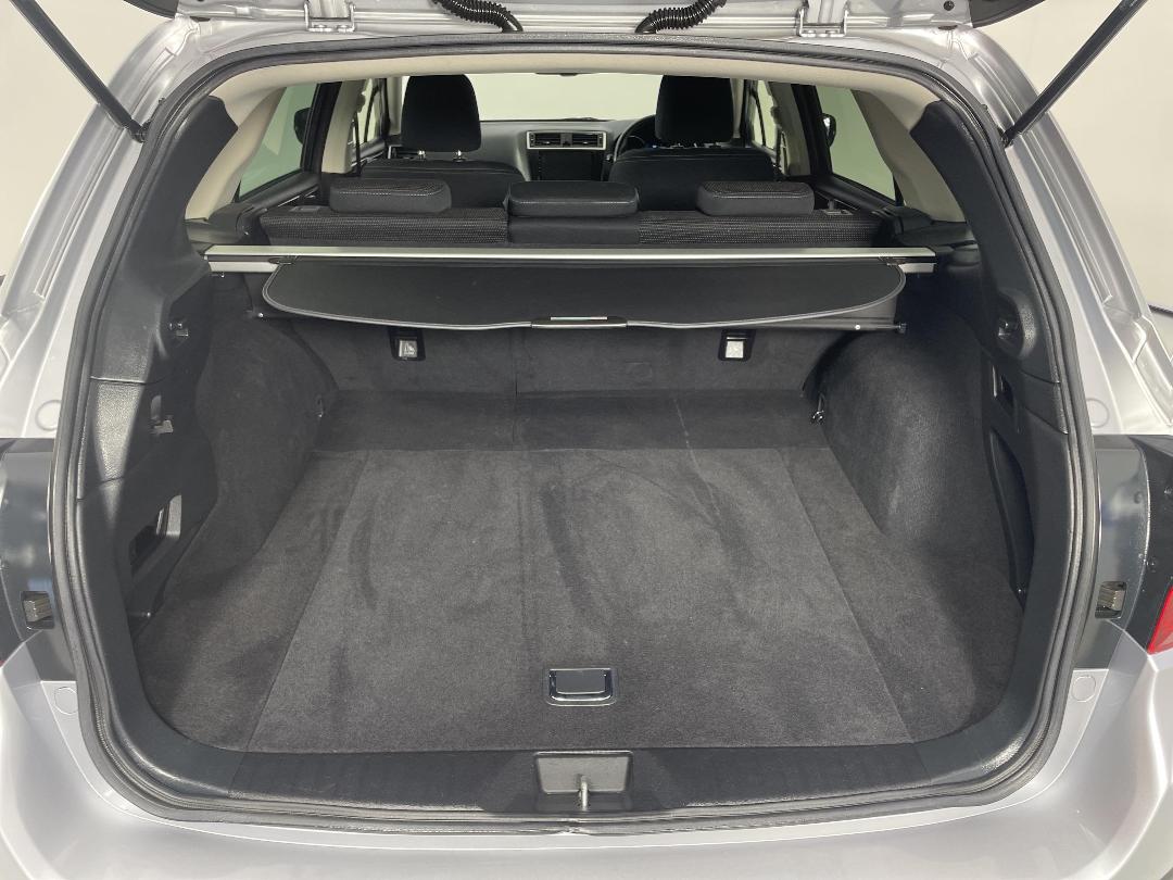 Photo '14' of Subaru Outback Photo '14' of Subaru Outback