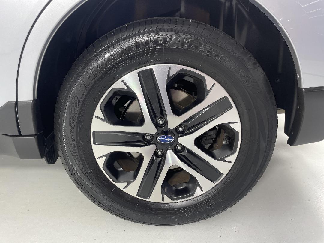 Photo '11' of Subaru Outback Photo '11' of Subaru Outback