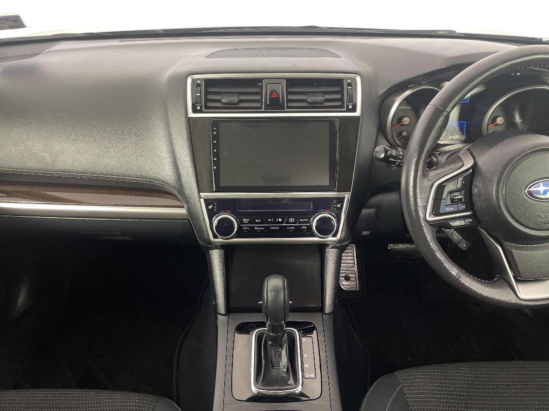 Photo '18' of Subaru Outback Photo '18' of Subaru Outback