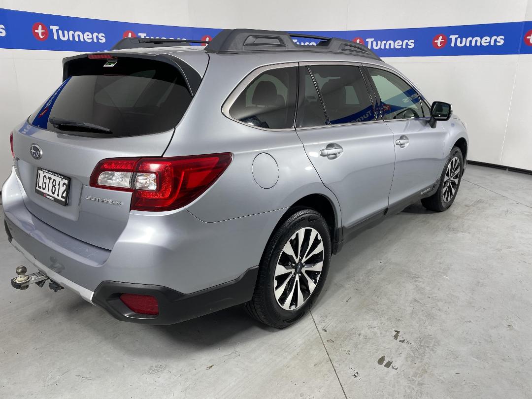 Photo '7' of Subaru Outback Photo '7' of Subaru Outback