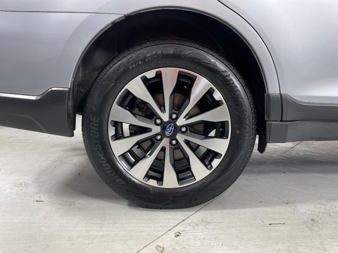 Photo '12' of Subaru Outback Photo '12' of Subaru Outback