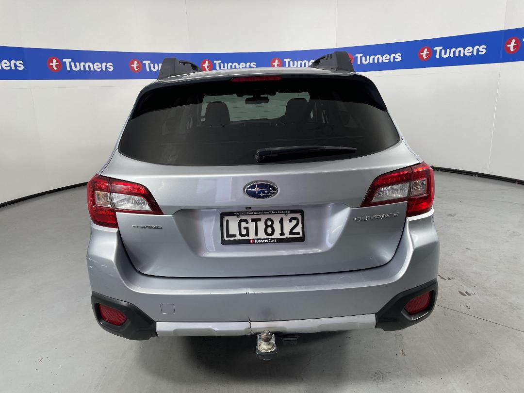 Photo '6' of Subaru Outback Photo '6' of Subaru Outback