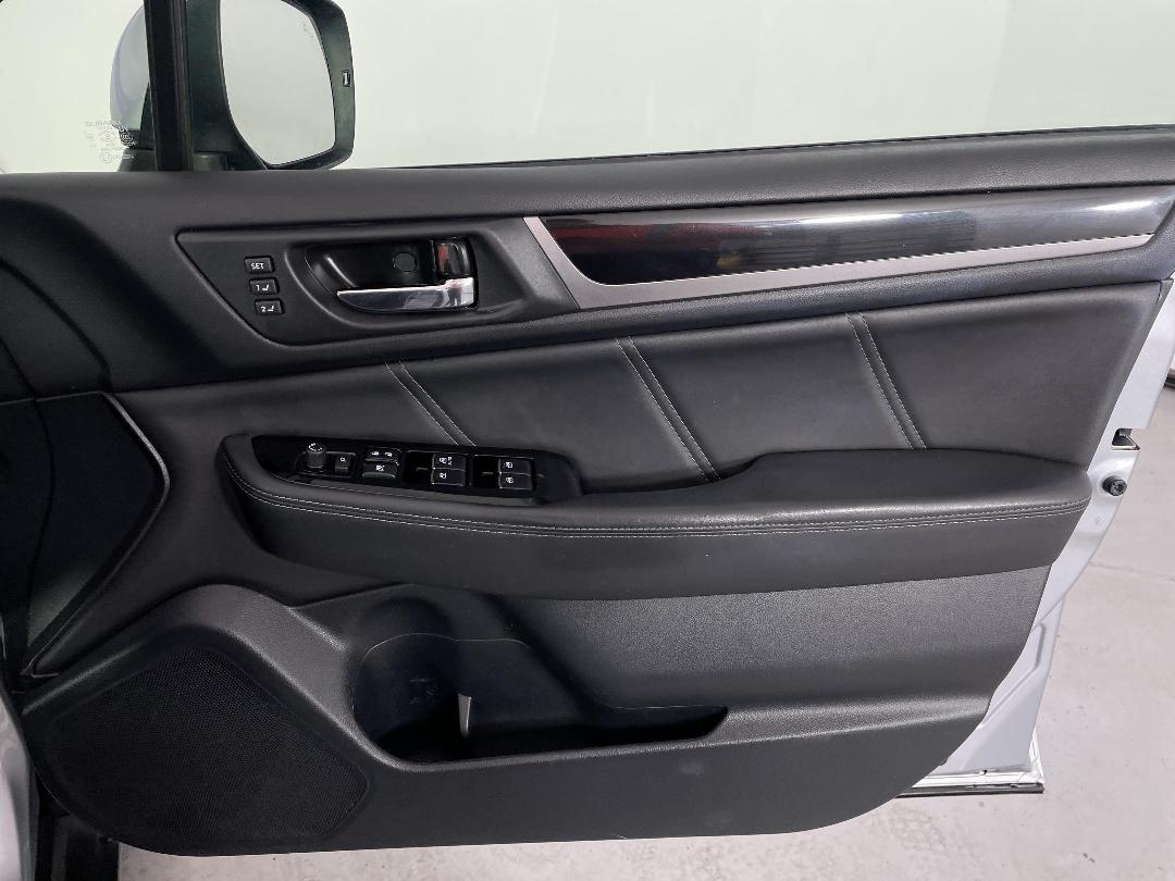 Photo '15' of Subaru Outback Photo '15' of Subaru Outback