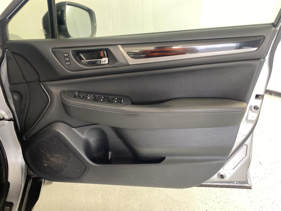 Photo '15' of Subaru Outback Photo '15' of Subaru Outback