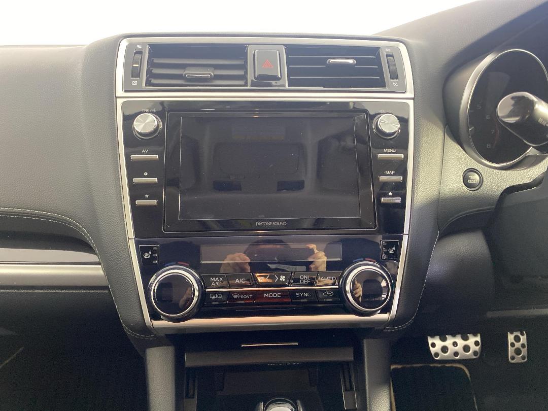 Photo '18' of Subaru Outback Photo '18' of Subaru Outback