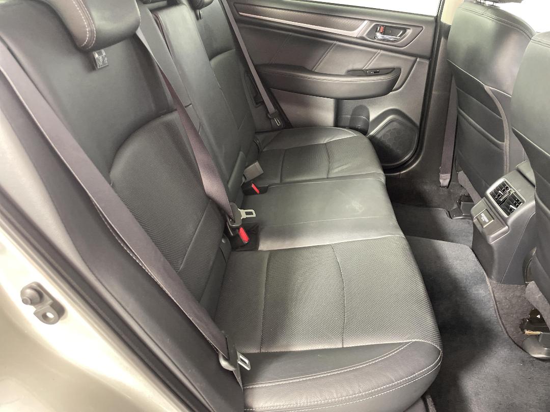 Photo '20' of Subaru Outback Photo '20' of Subaru Outback