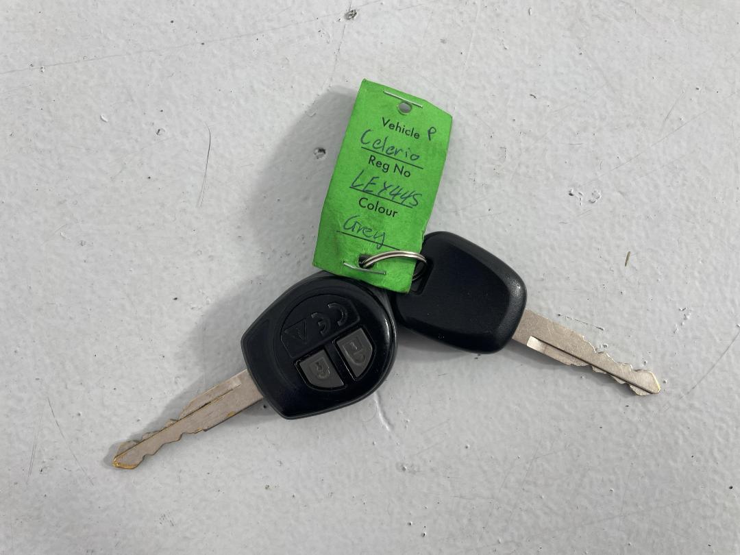 Photo '22' of Suzuki Celerio Photo '22' of Suzuki Celerio