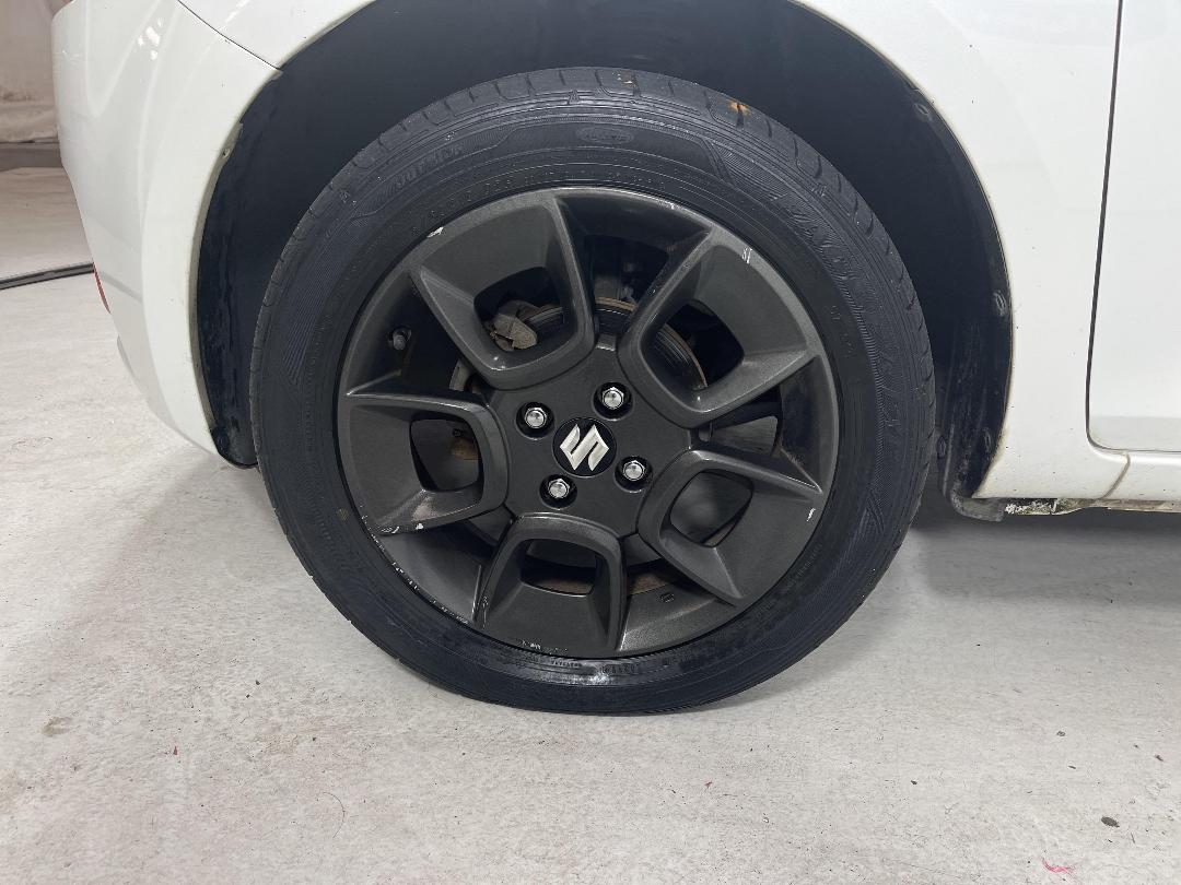 Photo '10' of Suzuki Ignis