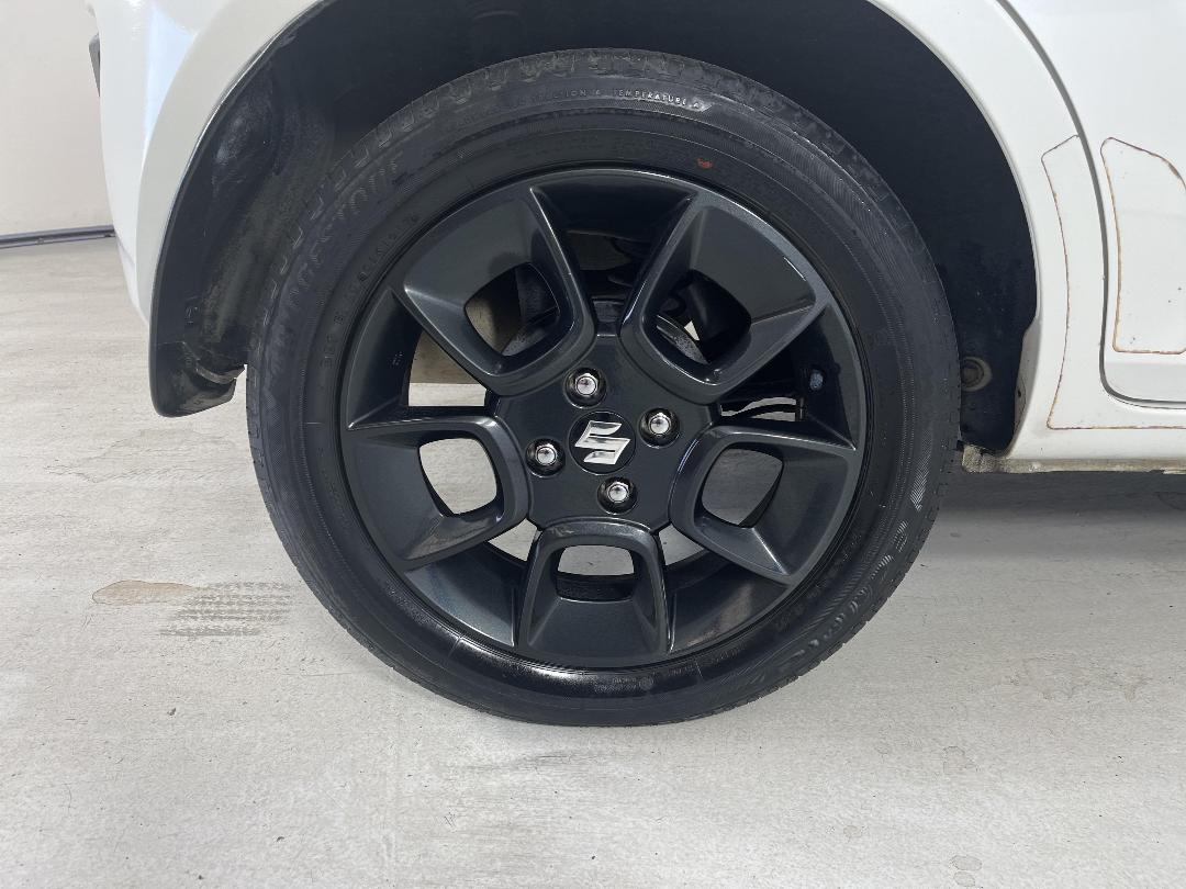 Photo '12' of Suzuki Ignis