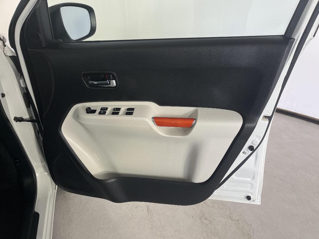 Photo '15' of Suzuki Ignis