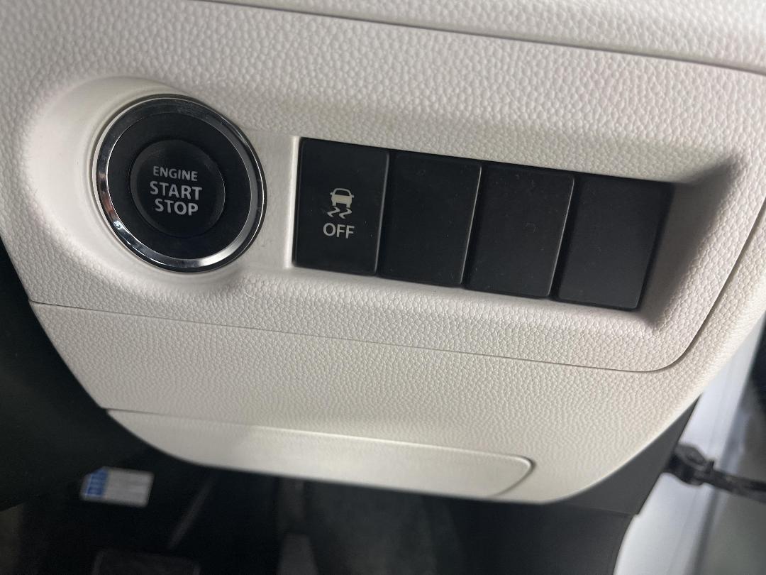 Photo '25' of Suzuki Ignis