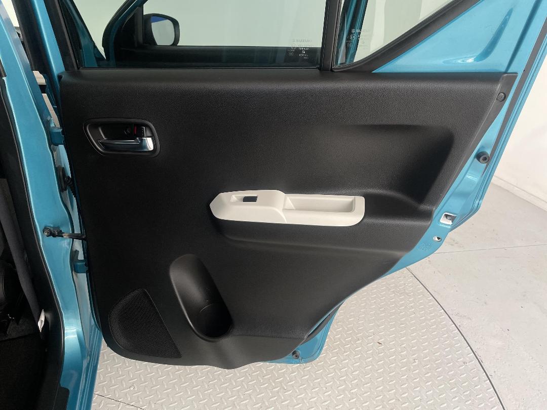 Photo '19' of Suzuki Ignis Photo '19' of Suzuki Ignis