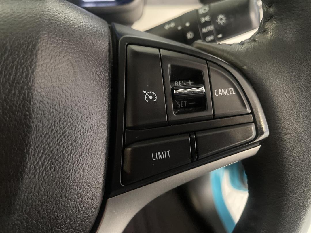 Photo '24' of Suzuki Ignis Photo '24' of Suzuki Ignis