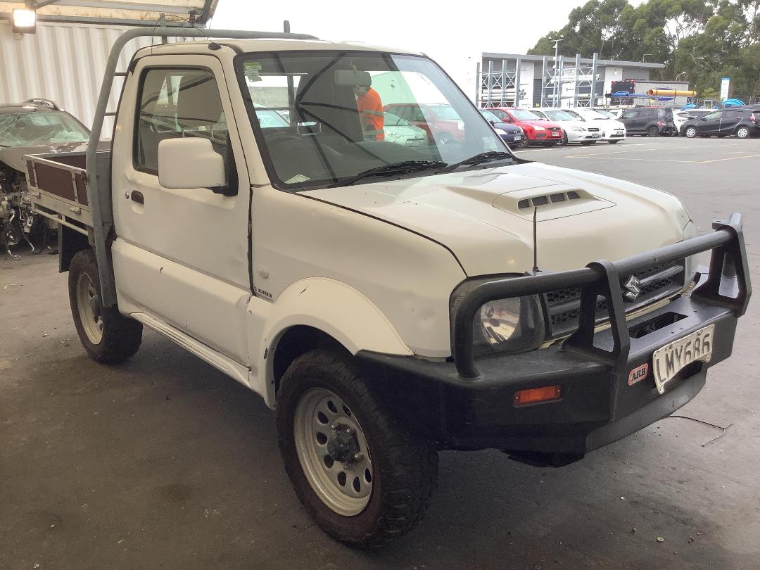 Photo '2' of Suzuki Jimny JXE Photo '2' of Suzuki Jimny JXE