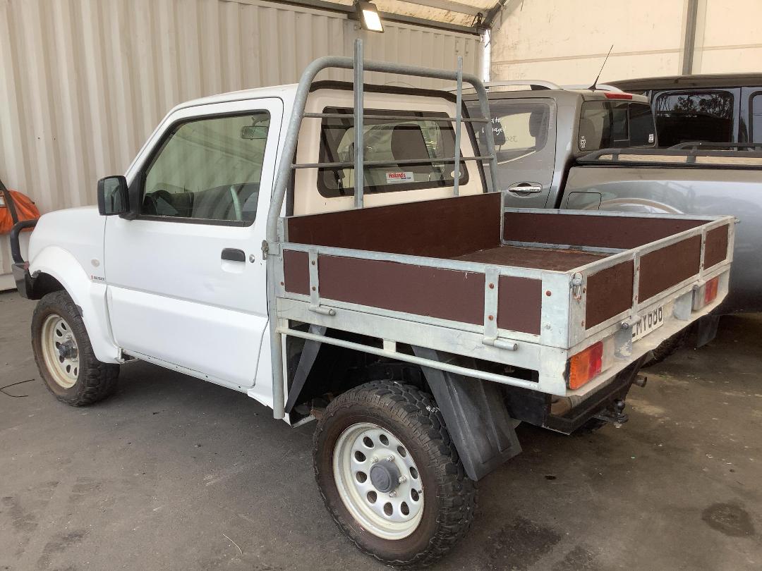 Photo '6' of Suzuki Jimny JXE Photo '6' of Suzuki Jimny JXE