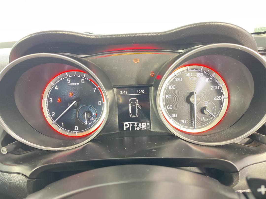 Photo '21' of Suzuki Swift