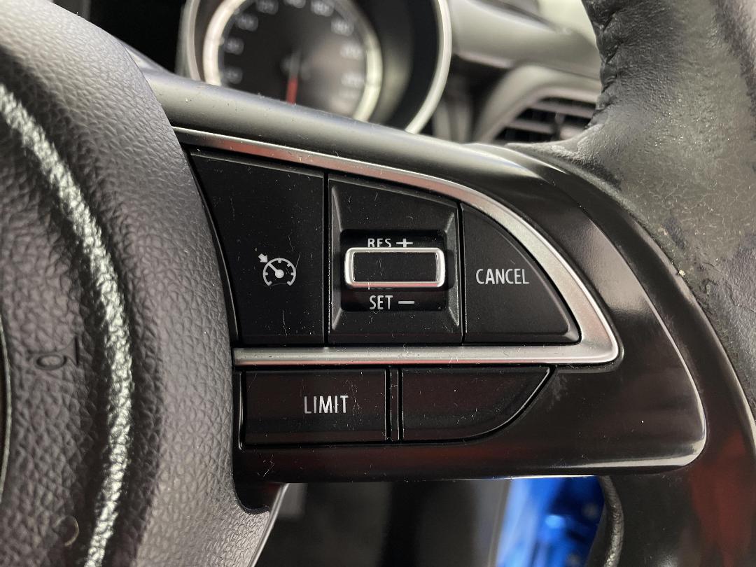 Photo '24' of Suzuki Swift