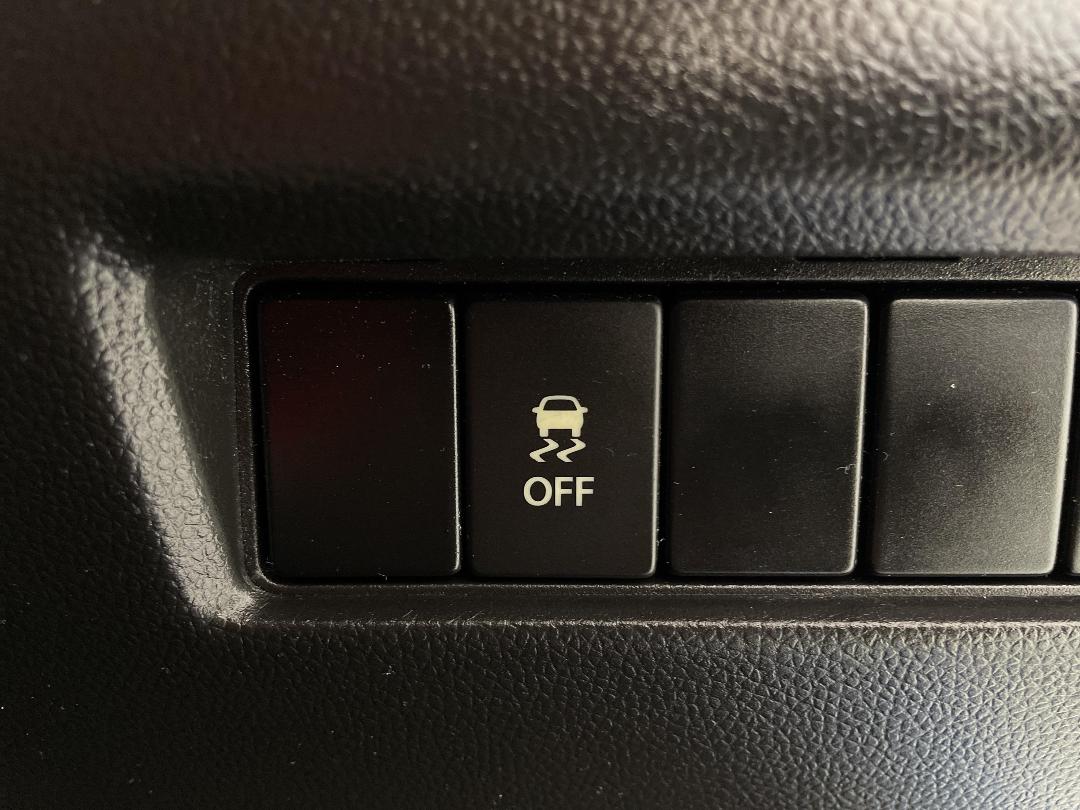 Photo '23' of Suzuki Swift