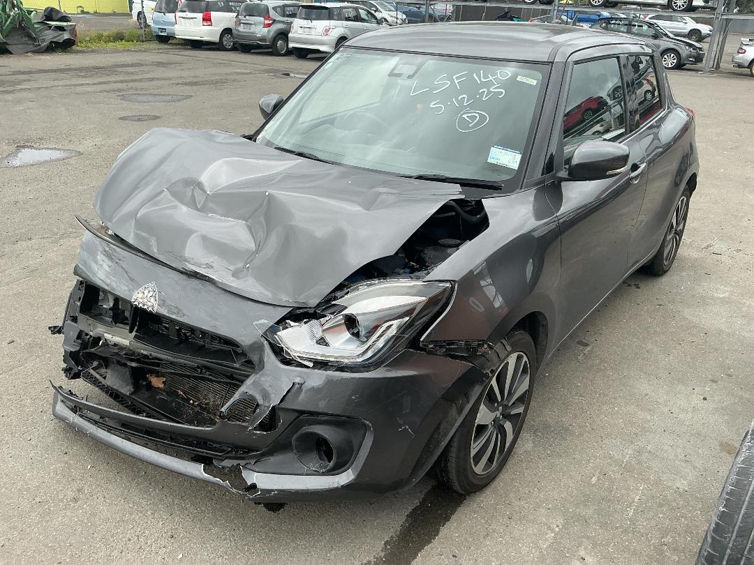 Photo '3' of Suzuki Swift RS