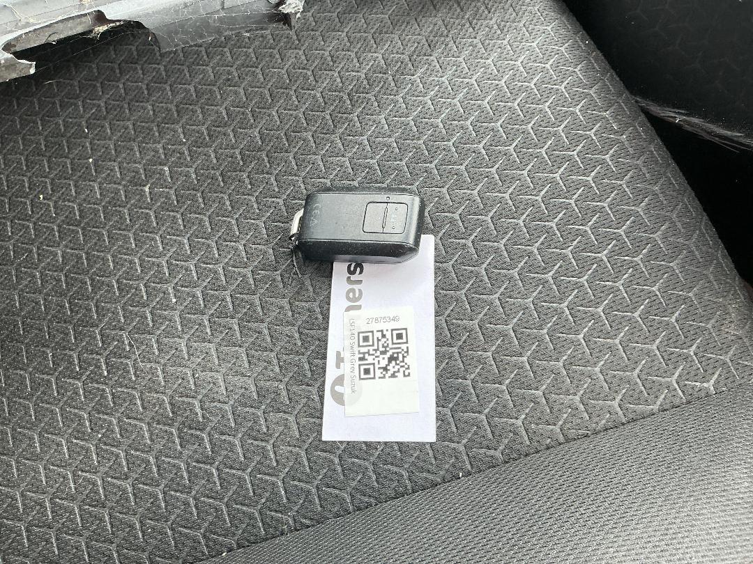 Photo '12' of Suzuki Swift RS