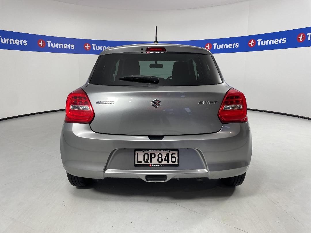 Photo '6' of Suzuki Swift