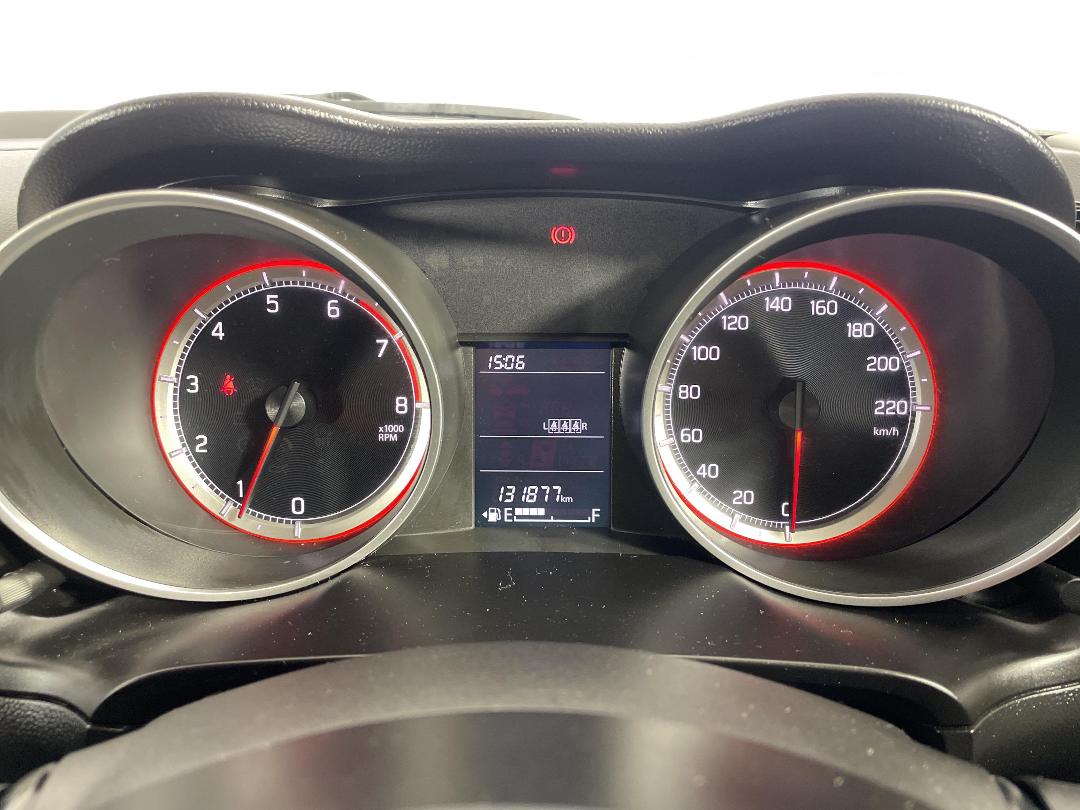 Photo '21' of Suzuki Swift