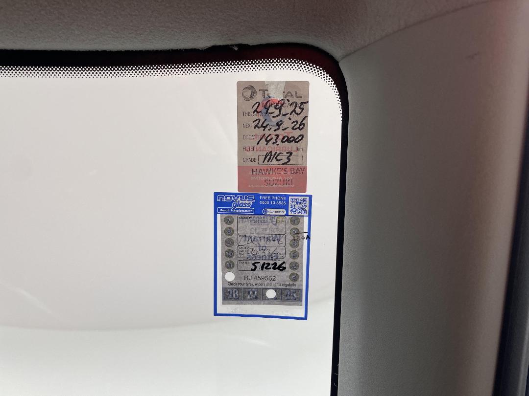 Photo '25' of Suzuki Swift