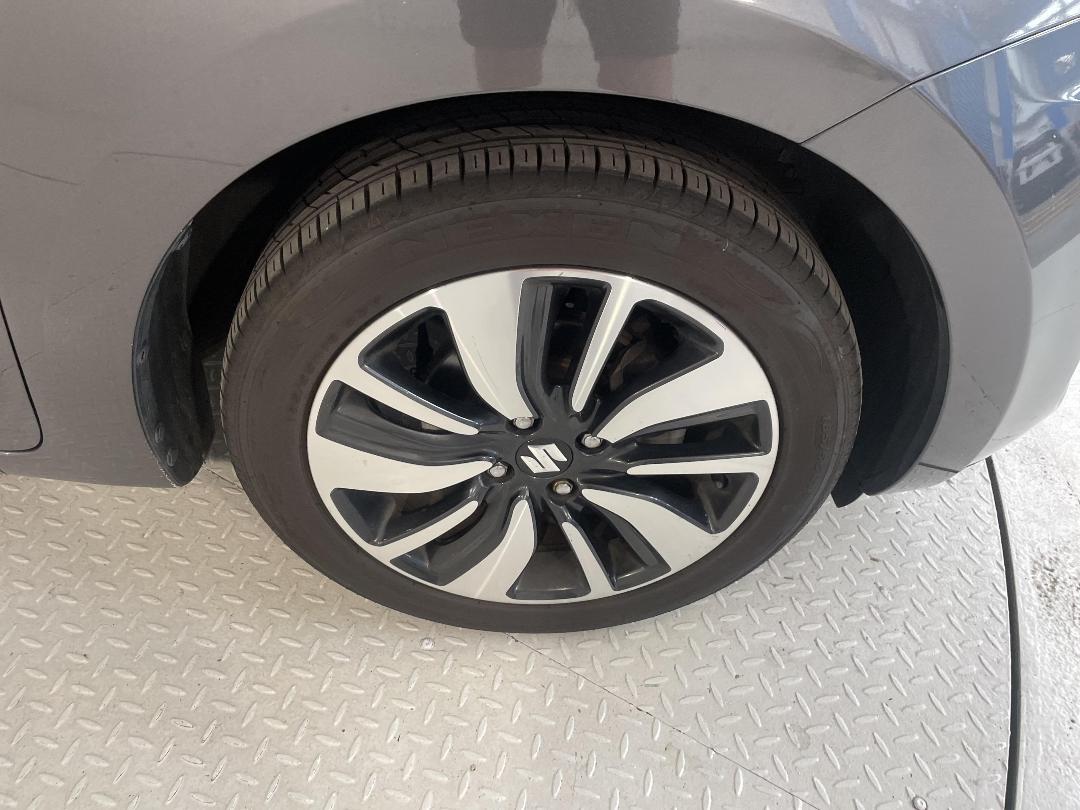 Photo '9' of Suzuki Swift Photo '9' of Suzuki Swift