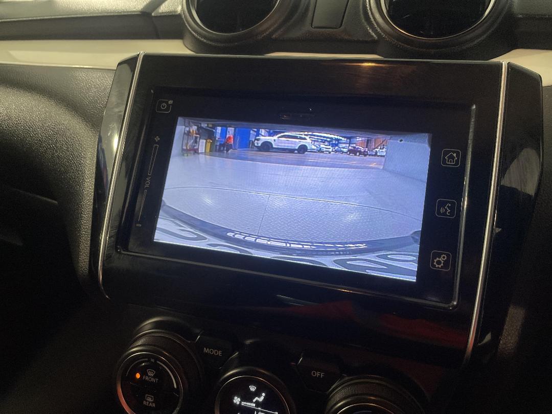 Photo '29' of Suzuki Swift Photo '29' of Suzuki Swift