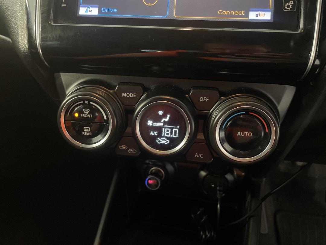 Photo '30' of Suzuki Swift Photo '30' of Suzuki Swift