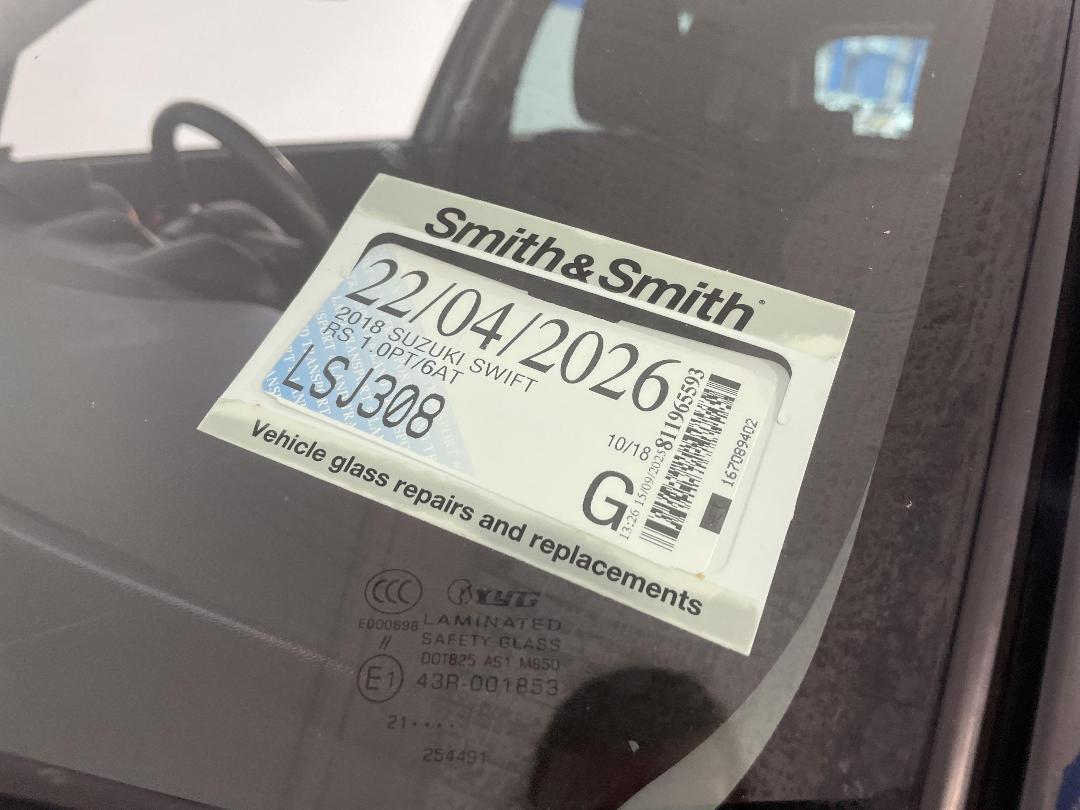 Photo '34' of Suzuki Swift Photo '34' of Suzuki Swift