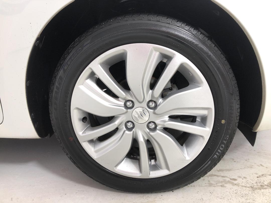 Photo '9' of Suzuki Swift