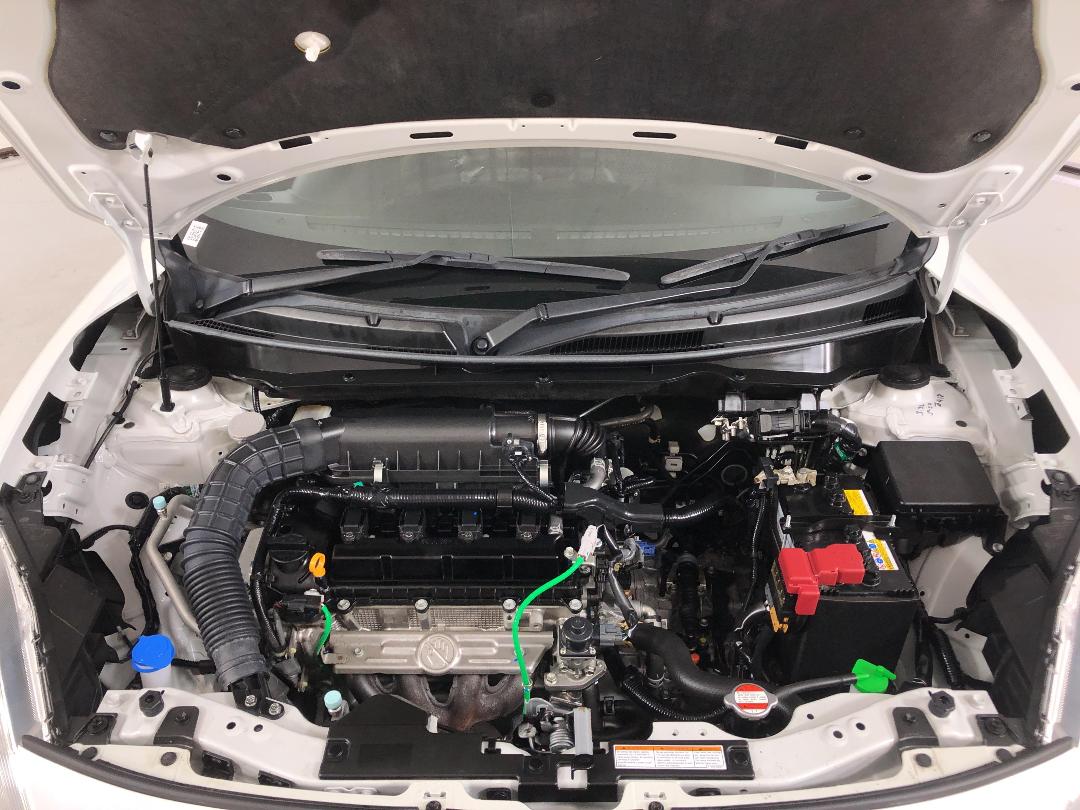 Photo '13' of Suzuki Swift