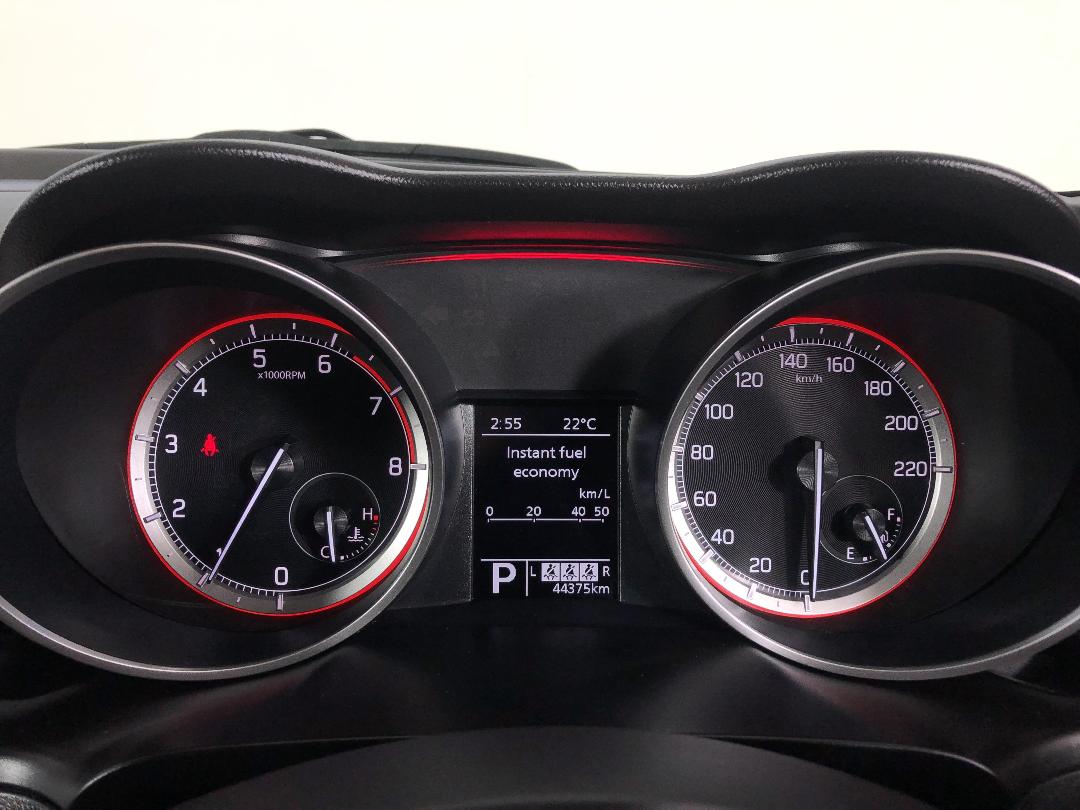 Photo '21' of Suzuki Swift