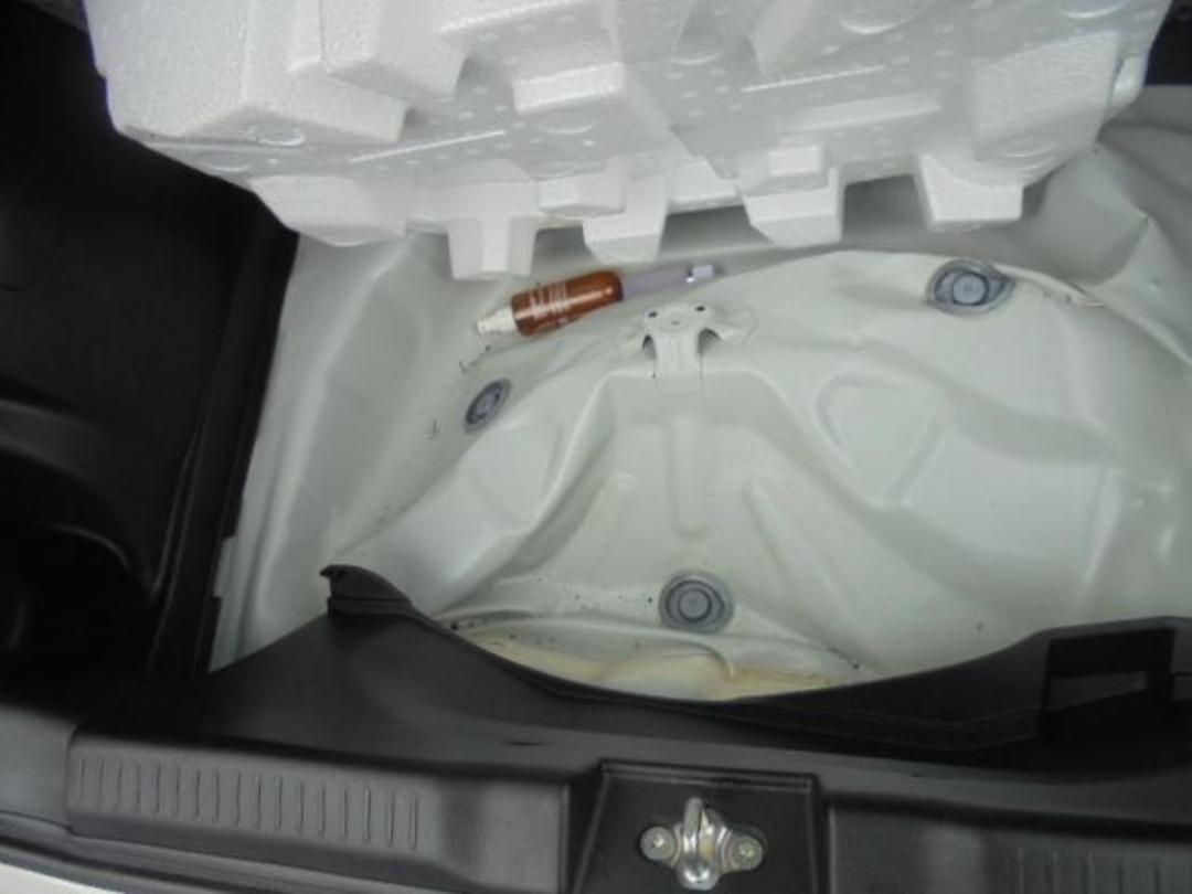 Photo '11' of Suzuki Swift Hybrid