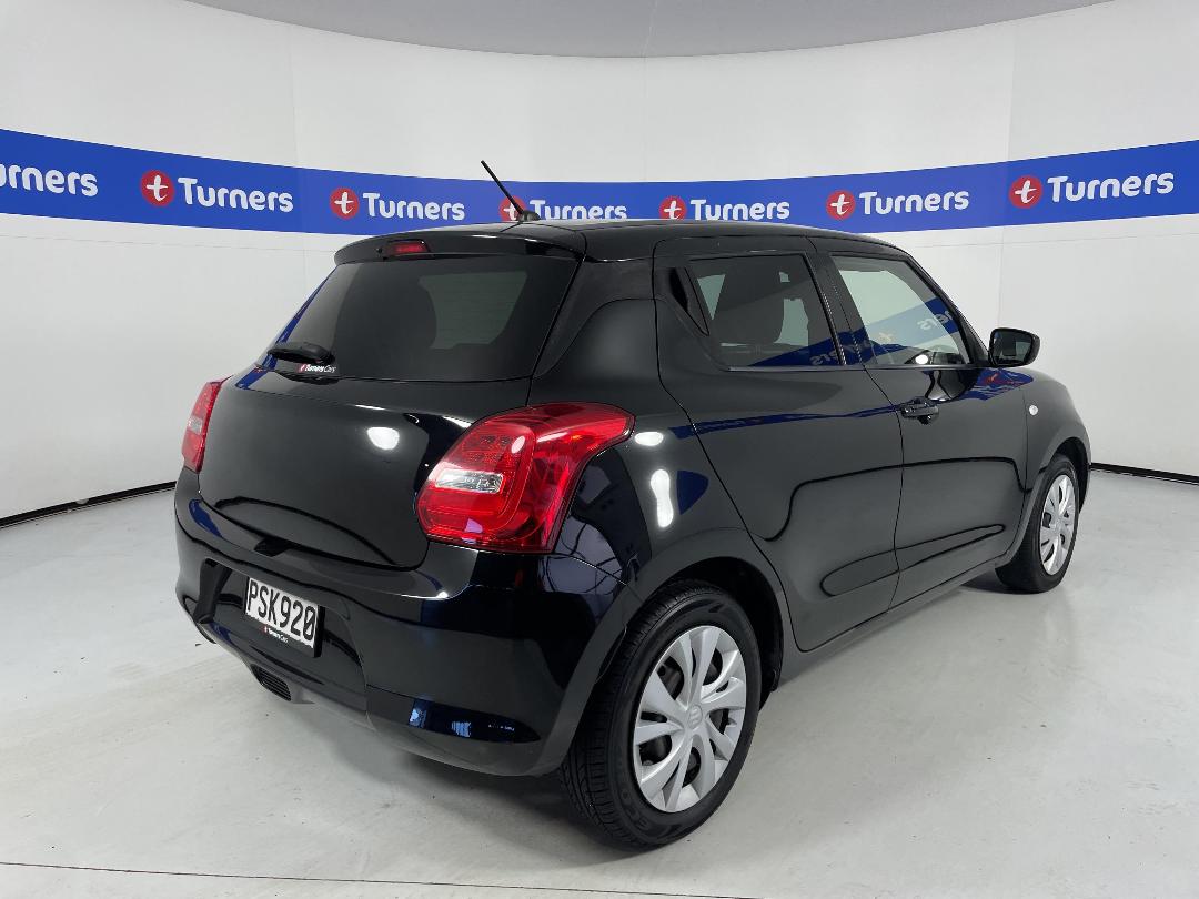 Photo '7' of Suzuki Swift Photo '7' of Suzuki Swift