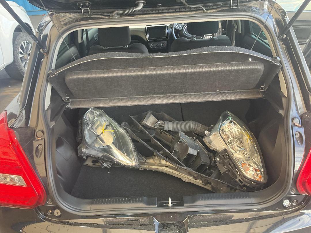 Photo '23' of Suzuki Swift GLC