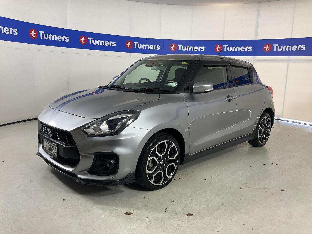 Photo '4' of Suzuki Swift