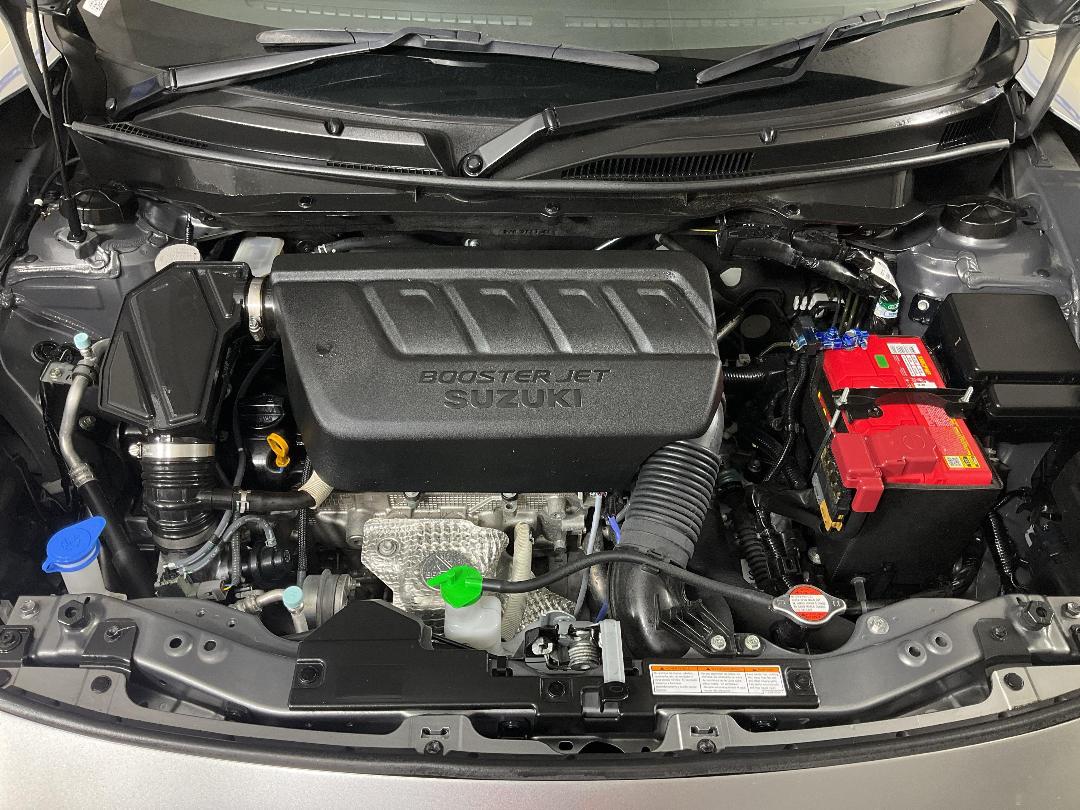 Photo '13' of Suzuki Swift