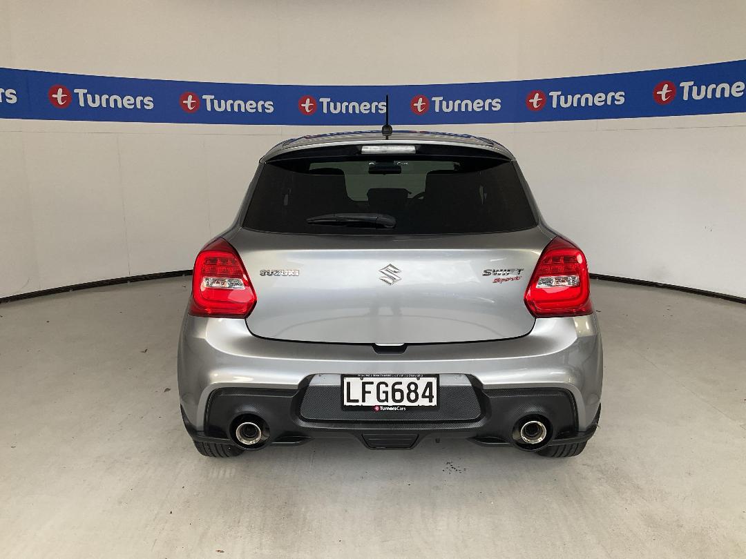 Photo '6' of Suzuki Swift