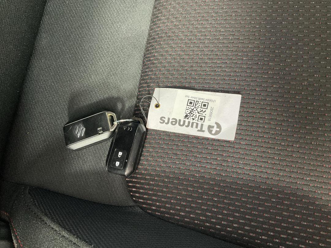 Photo '22' of Suzuki Swift