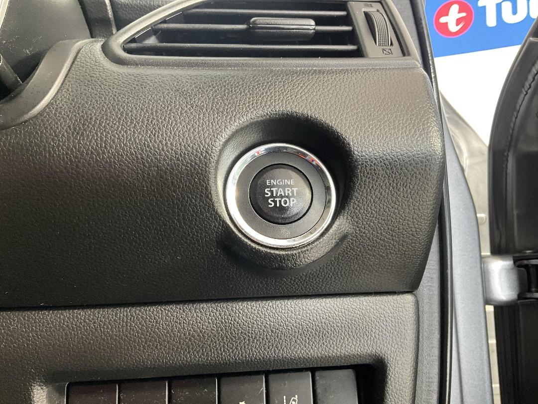 Photo '29' of Suzuki Swift