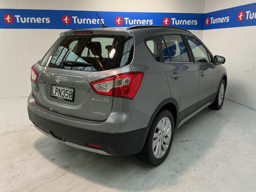 Photo '7' of Suzuki SX4 S-Cross Photo '7' of Suzuki SX4 S-Cross