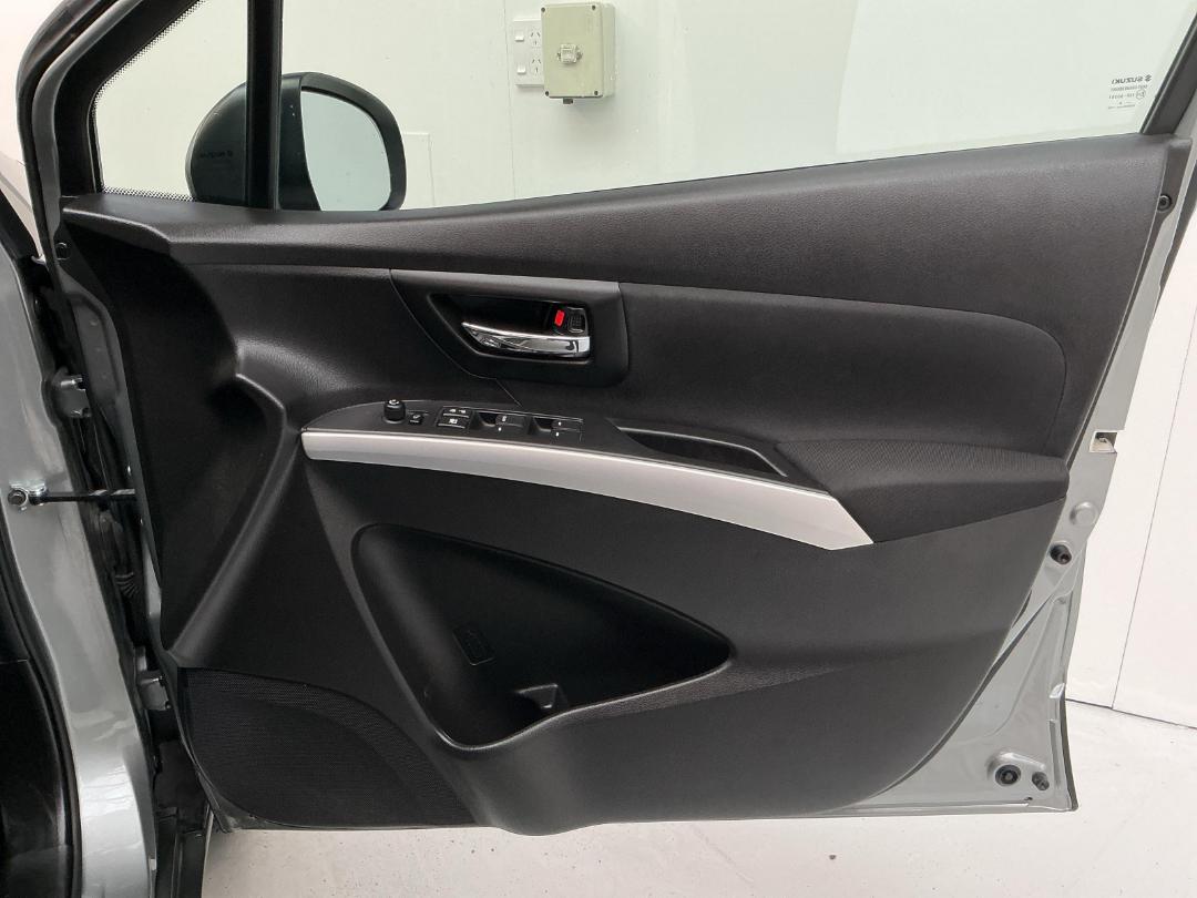 Photo '15' of Suzuki SX4 S-Cross