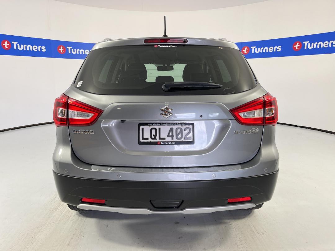 Photo '6' of Suzuki SX4 S-Cross