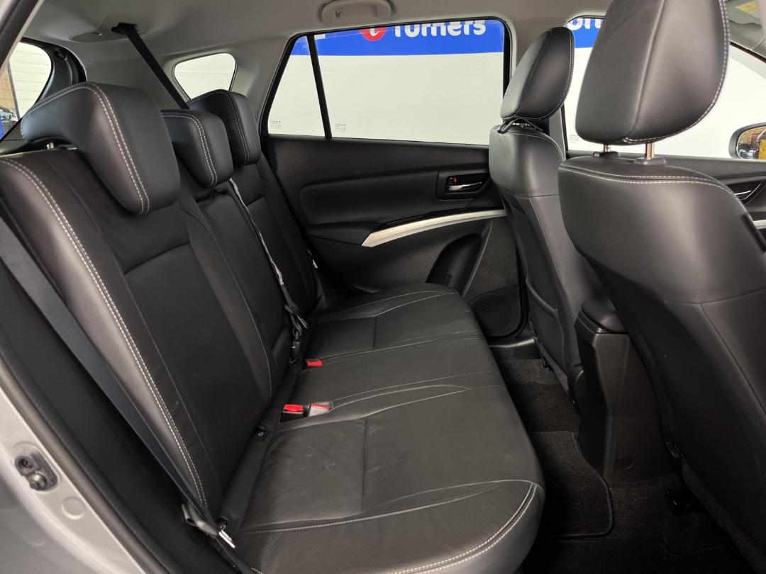 Photo '20' of Suzuki SX4 S-Cross