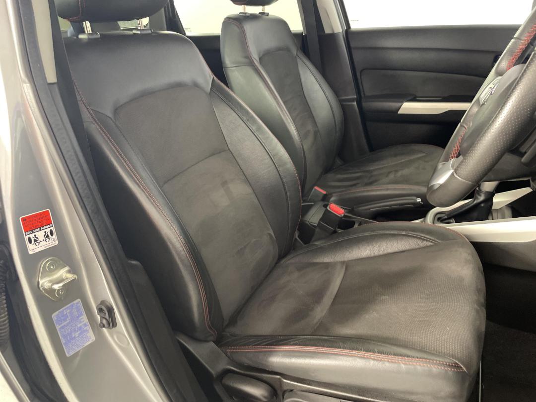 Photo '16' of Suzuki Vitara