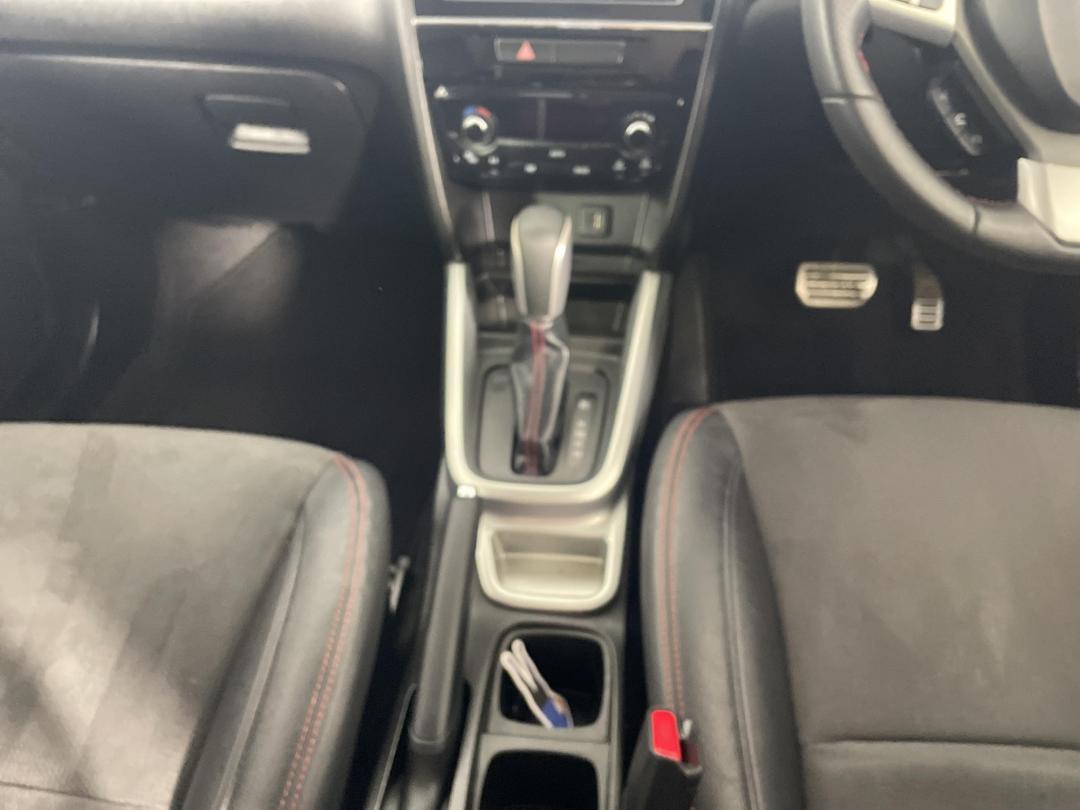 Photo '18' of Suzuki Vitara